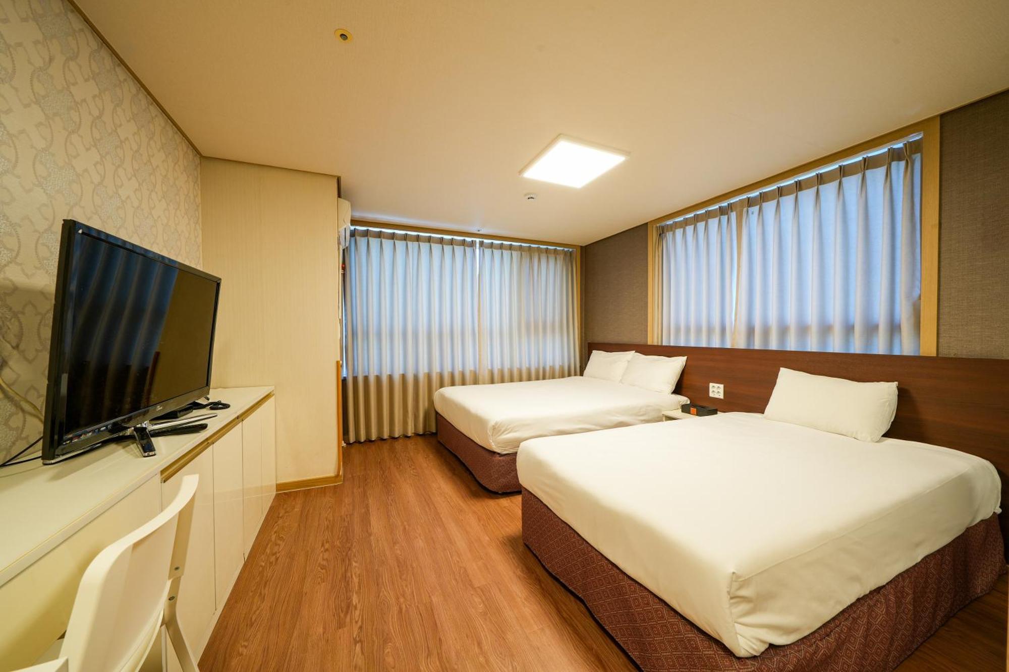 Hotel Aventree Yeouido Сеул Номер фото