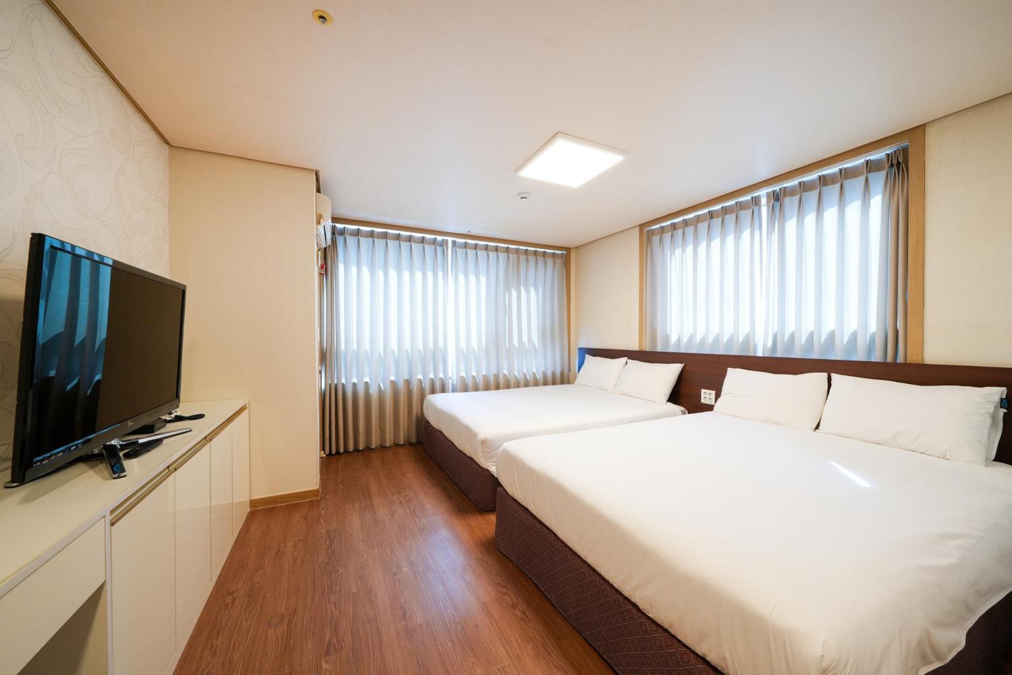 Hotel Aventree Yeouido Сеул Номер фото