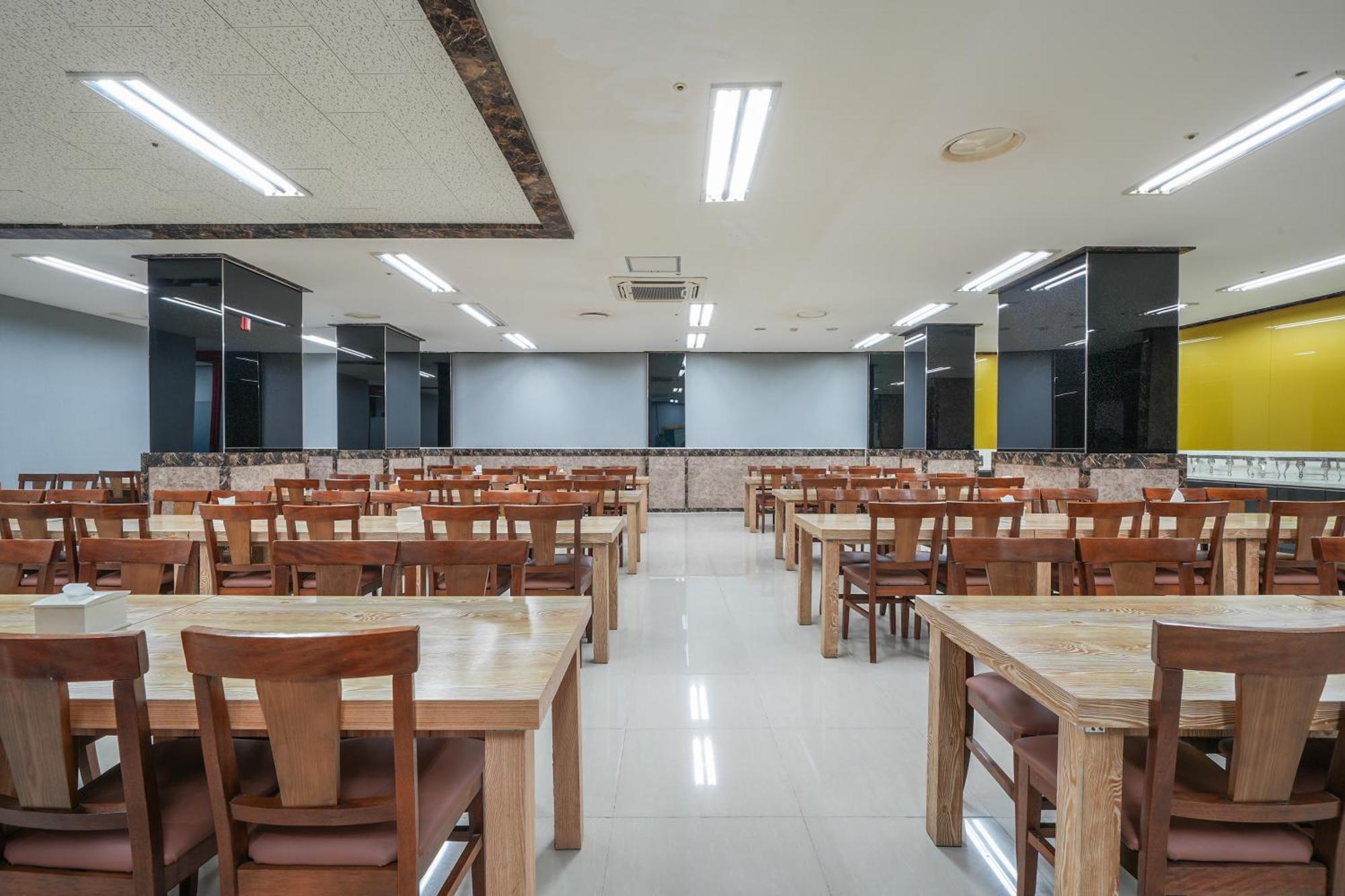Hotel Aventree Yeouido Сеул Экстерьер фото