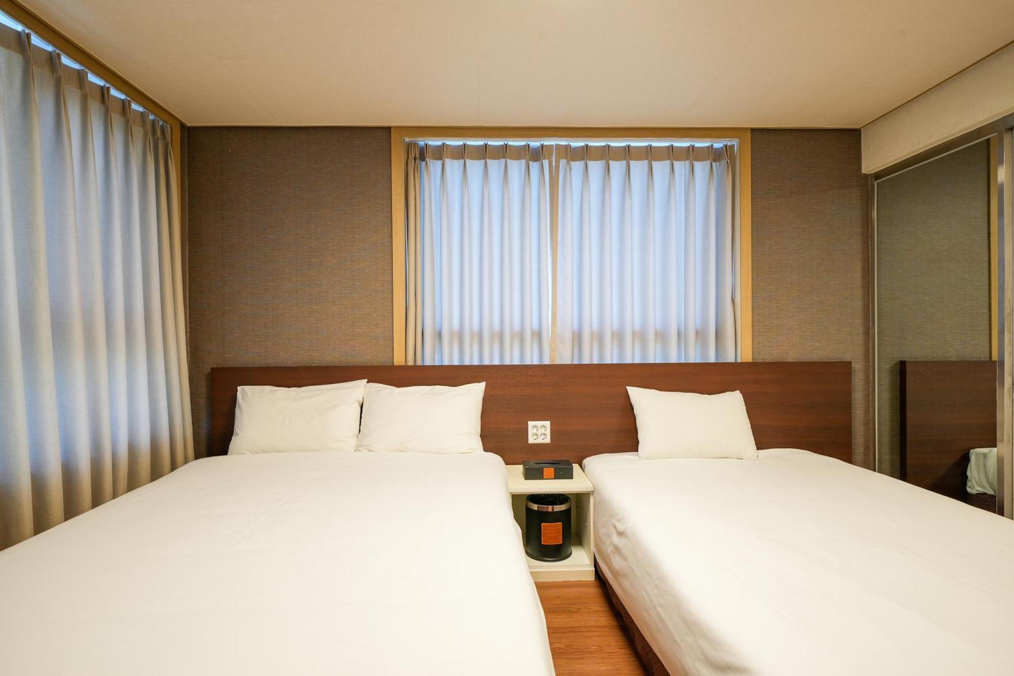 Hotel Aventree Yeouido Сеул Номер фото