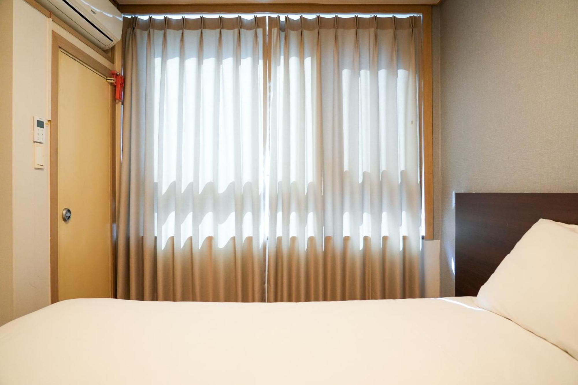 Hotel Aventree Yeouido Сеул Номер фото